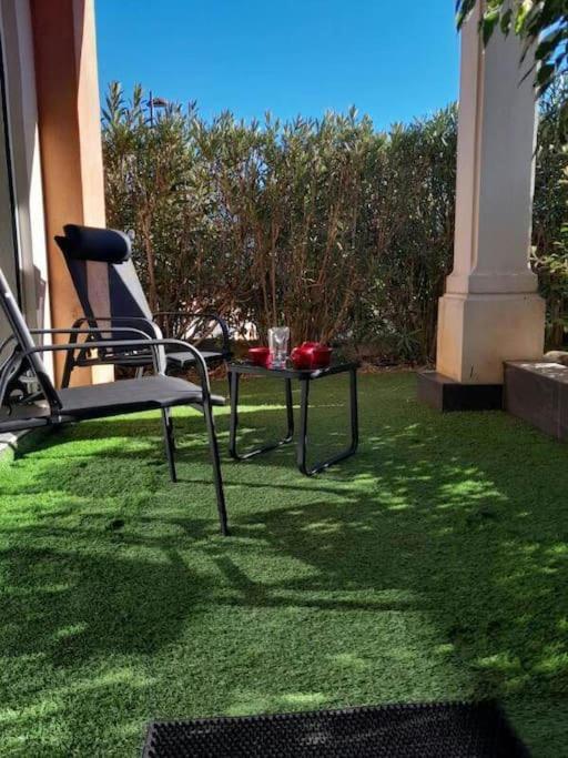 קארוס Appartement Spacieux &Tres Calme. Spacious & Very Quiet Apartment. מראה חיצוני תמונה