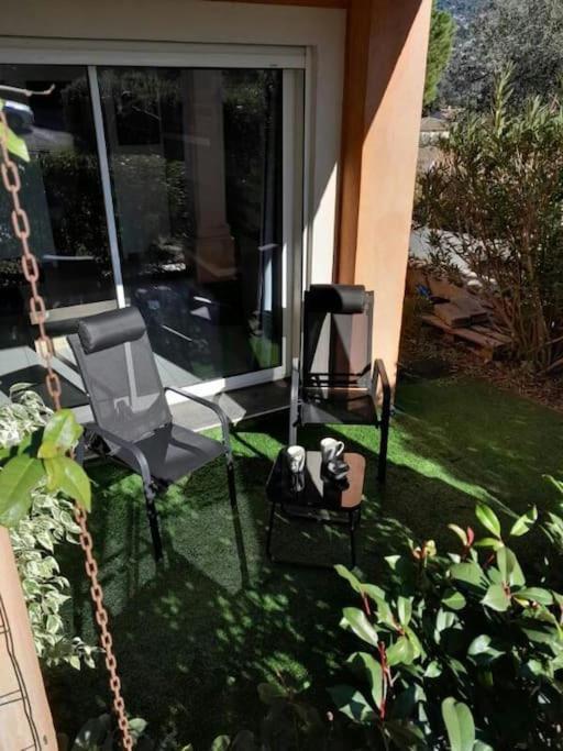 קארוס Appartement Spacieux &Tres Calme. Spacious & Very Quiet Apartment. מראה חיצוני תמונה