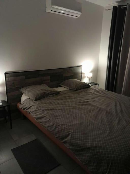 קארוס Appartement Spacieux &Tres Calme. Spacious & Very Quiet Apartment. מראה חיצוני תמונה