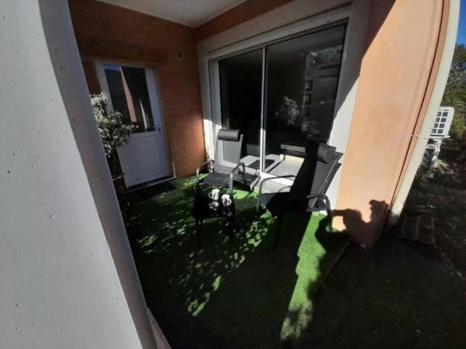 קארוס Appartement Spacieux &Tres Calme. Spacious & Very Quiet Apartment. מראה חיצוני תמונה