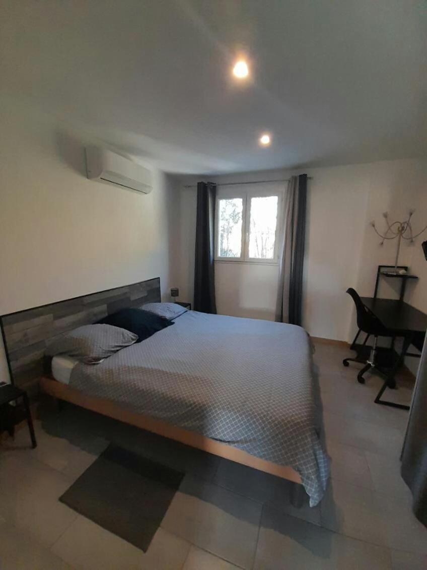 קארוס Appartement Spacieux &Tres Calme. Spacious & Very Quiet Apartment. מראה חיצוני תמונה