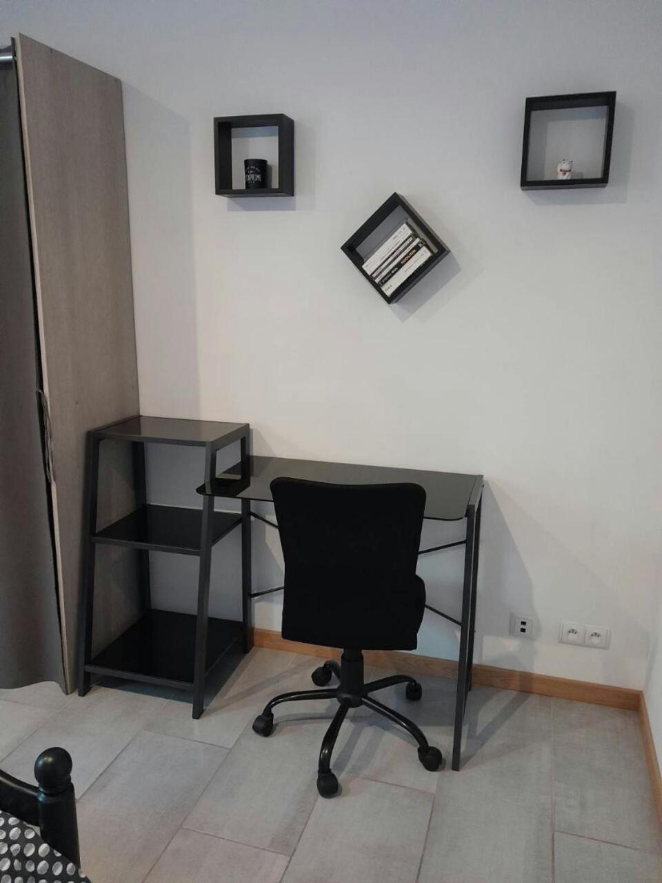 קארוס Appartement Spacieux &Tres Calme. Spacious & Very Quiet Apartment. מראה חיצוני תמונה
