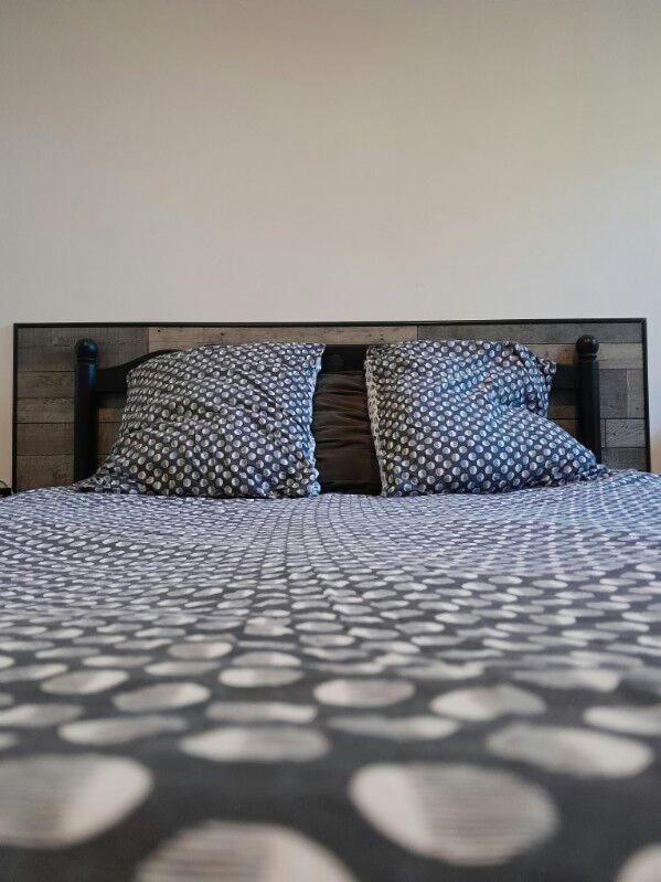 קארוס Appartement Spacieux &Tres Calme. Spacious & Very Quiet Apartment. מראה חיצוני תמונה